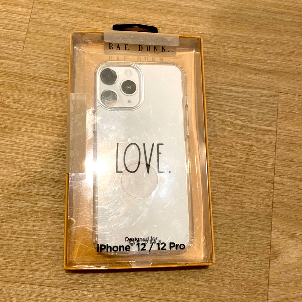 RAE DUNN Hard Shell Clear Case 🎁🤶🎄1 HOUR SALE🎄🤶🎄